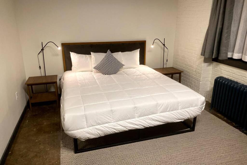 פיטסבורג 3E-*New* Apartment -5 Min From Downtown, Sleeps 4 מראה חיצוני תמונה